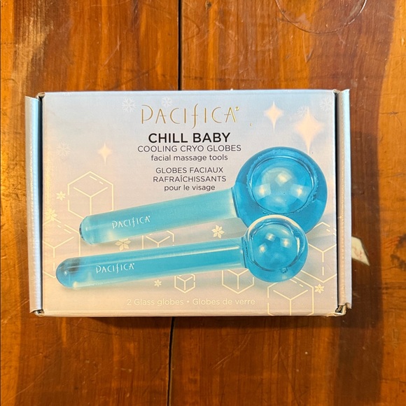 Pacifica Other - Pacifica Chill Baby Blue Cryo Globes